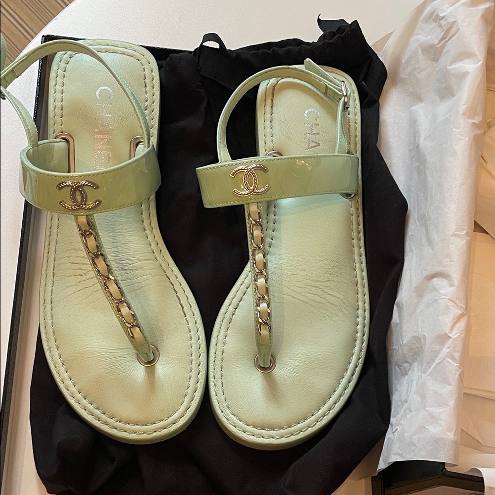 CHANEL Light Green Sandals with Gold Accents